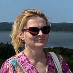 Mgr.&nbsp;Elena Klenková
